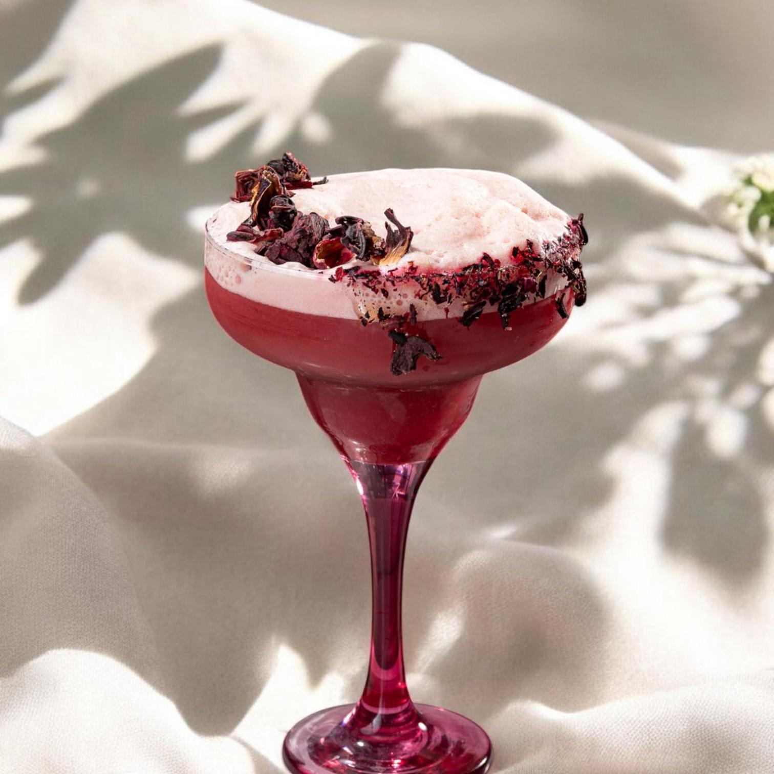 Stayso The House Hotel Стамбул Экстерьер фото A Clover Club cocktail